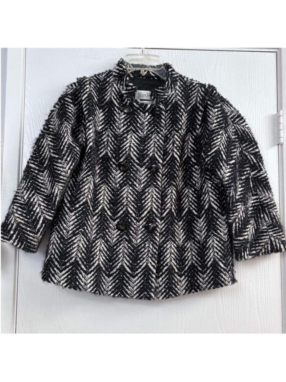 MaxMara Black/White Chevron Double-Breasted Wool Blend Textured Peacoat Size 8 - Picture 10 of 10